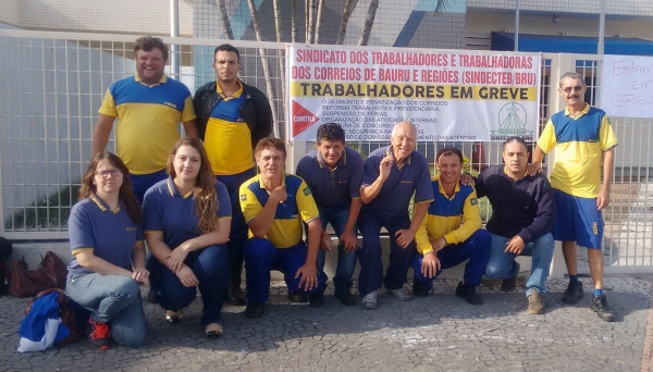 Funcionários dos Correios de Adamantina entram em greve - Siga Mais