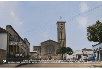 Imagem historica de Adamantina/SP, colorizada por inteligencia artificial. A versao gerada pode nao ter compromisso com a realidade.