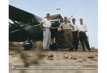 Imagem historica de Adamantina/SP, colorizada por inteligencia artificial. A versao gerada pode nao ter compromisso com a realidade.