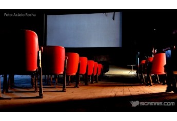 Cine Santo Antônio, em Adamantina (Foto: Acácio Rocha).