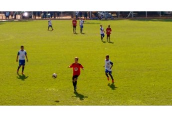 As três categorias Adamantinenses disputaram a competição e as categorias Fraldinha (Sub 11) e Dente de Leite (Sub 12) classificaram para a semifinal da competição (Foto: Cedida).