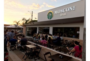 Mosconi Bar é inaugurado em Adamantina (Foto: Maikon Moraes).