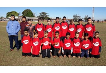 As três categorias Adamantinenses disputaram a competição e as categorias Fraldinha (Sub 11) e Dente de Leite (Sub 12) classificaram para a semifinal da competição (Foto: Cedida).
