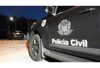 Polícia Civil realizou prisões e cumpriu mandados de busca e apreensão em SC, PR e SP. (Foto: Polícia Civil/Divulgação).