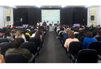 Palestra foi realizada na manhã desta quinta-feira (28), no anfiteatro da Biblioteca Municipal (Foto: Cedida).