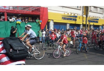 Desfile da Independência, neste 7 de setembro, em Adamantina (Foto: Cedida).