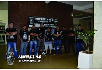 Cabidão Solidário simplifica a prática solidária entre aqueles que doam e os que recebem, iniciativa do Abutre?s Moto Clube (Divulgação).