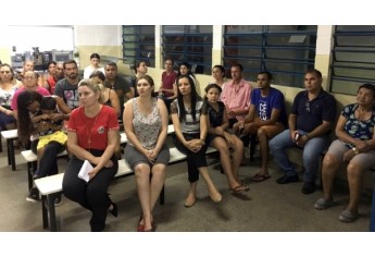 Lançamento oficial do PSIU ocorreu na última quarta-feira (31) em solenidade realizada na Emef Eurico Leite de Moraes, no Jardim Adamantina (Foto: Cedida).