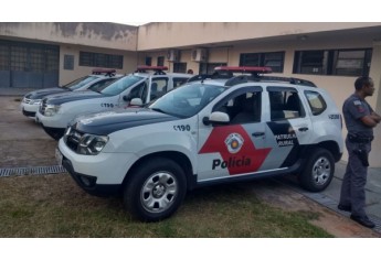 Votação pôs fim à gratificação concedida na área da educação em Lucélia. Houve embate entre funcionários da educação e funcionários das demais áreas da Prefeitura (Fotos: Redes Sociais).