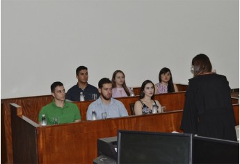 Atividade de Extensão, apoiada pelo Poder Judiciário e Ministério Público locais, se baseou num caso real de homicídio (Foto: Priscila Caldeira).