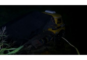 Acidente foi na Rodovia Assis Chateaubriand, trecho entre Rinópolis e Osvaldo Cruz (Foto: Reprodução/TV Globo).