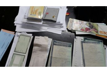 Polícia Civil realizou prisões e cumpriu mandados de busca e apreensão em SC, PR e SP. (Foto: Polícia Civil/Divulgação).