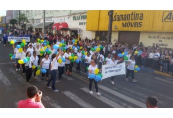 Desfile da Independência, neste 7 de setembro, em Adamantina (Foto: Cedida).