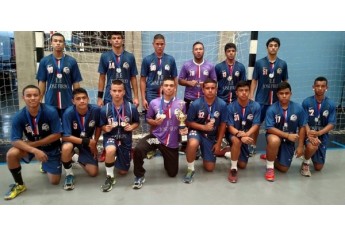 Handebol de Lucélia encerra sua participação nas ligas com vários títulos conquistados 2015 (Foto: Divulgação).