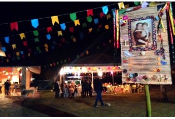 Ex-moradores de Adamantina celebram a 1ª Festa Junina do Consulado Adamantinense em Brasília (Foto: Arquivo Pessoal).