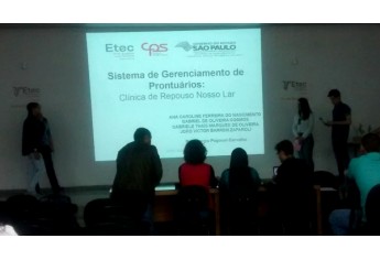 Alunos da ETEC Eudécio Luiz Vicente produzem trabalhos na área de tecnologia e atendem instituições da cidade (Foto: Cedida).