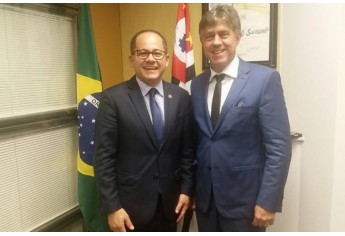 Márcio Cardim e o deputado Cesinha Madureira (Foto: Arquivo Pessoal).