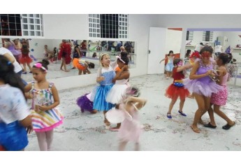 Atividade marcou as celebrações do carnaval na Fundação Mirim (Foto: Cedida).