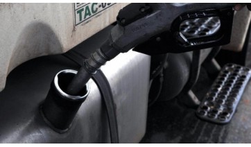 Diesel vem sofrendo reduções no preço às distribuidoras pela Petrobras (Foto: Valter Campanato/Agência Brasil).