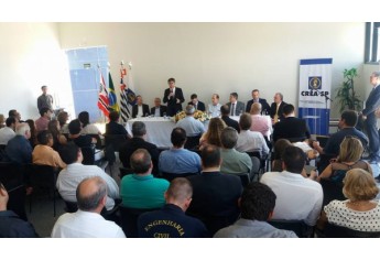 Público prestigia inauguração da UGI do CREA-SP em Adamantina (Foto: Rafael Teixeira).