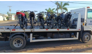 Rolezinho de Natal termina com apreensão de seis motos e 35 autuações em Bastos
