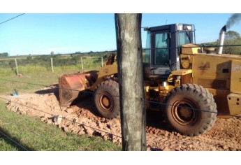 Trabalhos de terraplanagem, com o preparo da área, já foram iniciados no bairro Tupãnzinho, local que vai receber o Centro de Evangelização (Foto: Cedida).