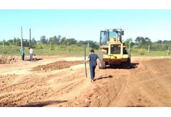 Trabalhos de terraplanagem, com o preparo da área, já foram iniciados no bairro Tupãnzinho, local que vai receber o Centro de Evangelização (Foto: Cedida).