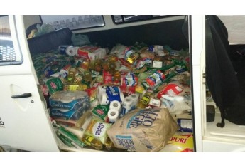 Foram arrecadadas cerca de cinco toneladas de alimentos e materiais de limpeza para a instituição Pai Nosso Lar (Fotos: Pai Nosso Lar).