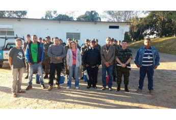 Foram arrecadadas cerca de cinco toneladas de alimentos e materiais de limpeza para a instituição Pai Nosso Lar (Fotos: Pai Nosso Lar).