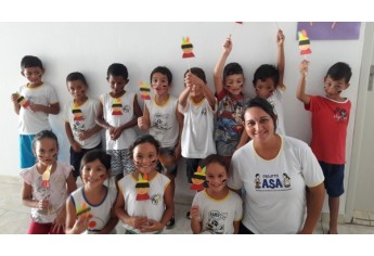 Cerca de 140 crianças e adolescentes estão inscritos no Projeto Asa em Adamantina (Foto: Cedida).