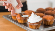 Fundo Social de Solidariedade de Adamantina abre inscrições para curso de confeitaria