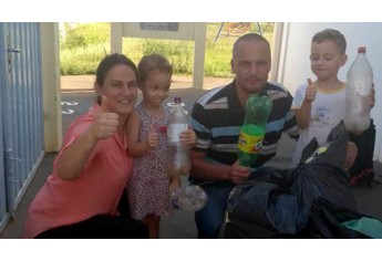 Projeto realizado peal EMEI Monteiro Lobato permitiu a utilização de materiais recicláveis para a produção de brinquedos. Escola também se mobilizou em atividades culturais e de integração com a comunidade (Foto: Cedida).