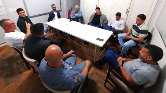 Comissão municipal discute medidas para redução de acidentes no trânsito de Adamantina 