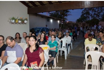 Santas Missões movimentam a comunidade católica da Paróquia de Santo Antônio, em Adamantina (Fotos: No Click com o Senhor).