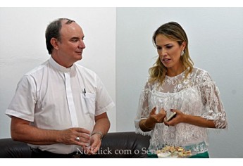 Autoridades foram recepcionadas no PAI Nosso Lar (Foto: Milton Ura/No Click com o Senhor).