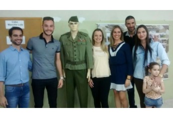 Netos e bisneta do Cabo Marcílio (Foto: Cedida).