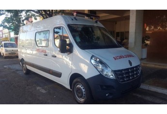 Nova ambulância foi adquirida em licitação e já entregue pelo fornecedor (Foto: Divulgação).