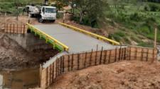 Em 30 dias Mariápolis constrói ponte em estrada rural