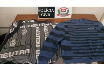 Objetos localizados pela Polícia Civil de Adamantina com autor de furtos. Com a divulgação instituição busca identificar novas vítimas (Foto: DIG Adamantina)