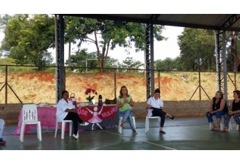 Atividades voltadas para o público feminino foram realizadas na região do PAS-1, com palestra final na quadra coberta do Mário Covas (Foto: Cedida).