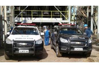 Drogas foram apreendidas em operações realizadas em Adamantina e Osvaldo Cruz, e incineradas na manhã desta terça-feira (Foto: Polícia Civil/Deinter 8).