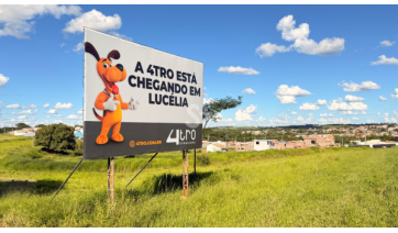 Outdoor anuncia chegada da 4TRO Urbanismo a Lucelia (Siga Mais).