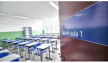 Governo de SP endurece regras para conter faltas injustificadas de professores