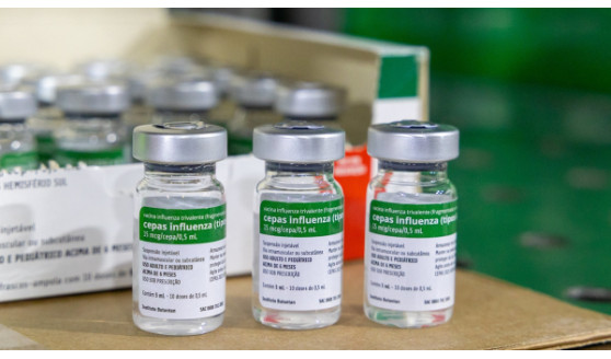 Adamantina realiza neste sábado (28) dia D de vacinação contra a gripe