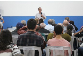Tupã conversou com a comunidade e lideranças de Pacaembu (Foto: Da Assessoria).