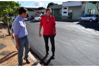 Prefeitura inaugura quase 21 mil m² de recapeamento nesta segunda-feira