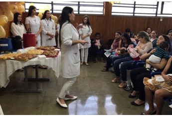 Evento realizado no Centro de Saúde foi voltado às lactantes, gestantes e doadoras de leite, no mês do aleitamento materno (Foto: Da Assessoria).