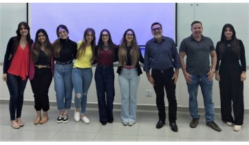 Mais de 20 alunos e ex-alunos do curso de direito de Adamantina so aprovados no 37 Exame da OAB