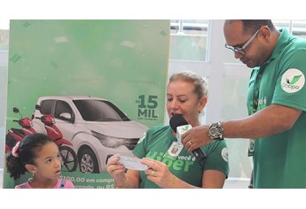 Sorteio da quinta e penúltima extração da campanha Cliente Feliz aconteceu neste sábado (5), na Cocipa Hipermercado (Foto: Da Assessoria).