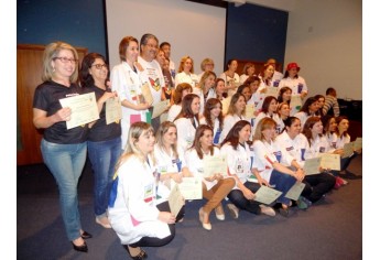 Biblioteca participa da formatura do curso de contação de histórias em hospitais (Foto: Cedida/Assessoria de Imprensa).